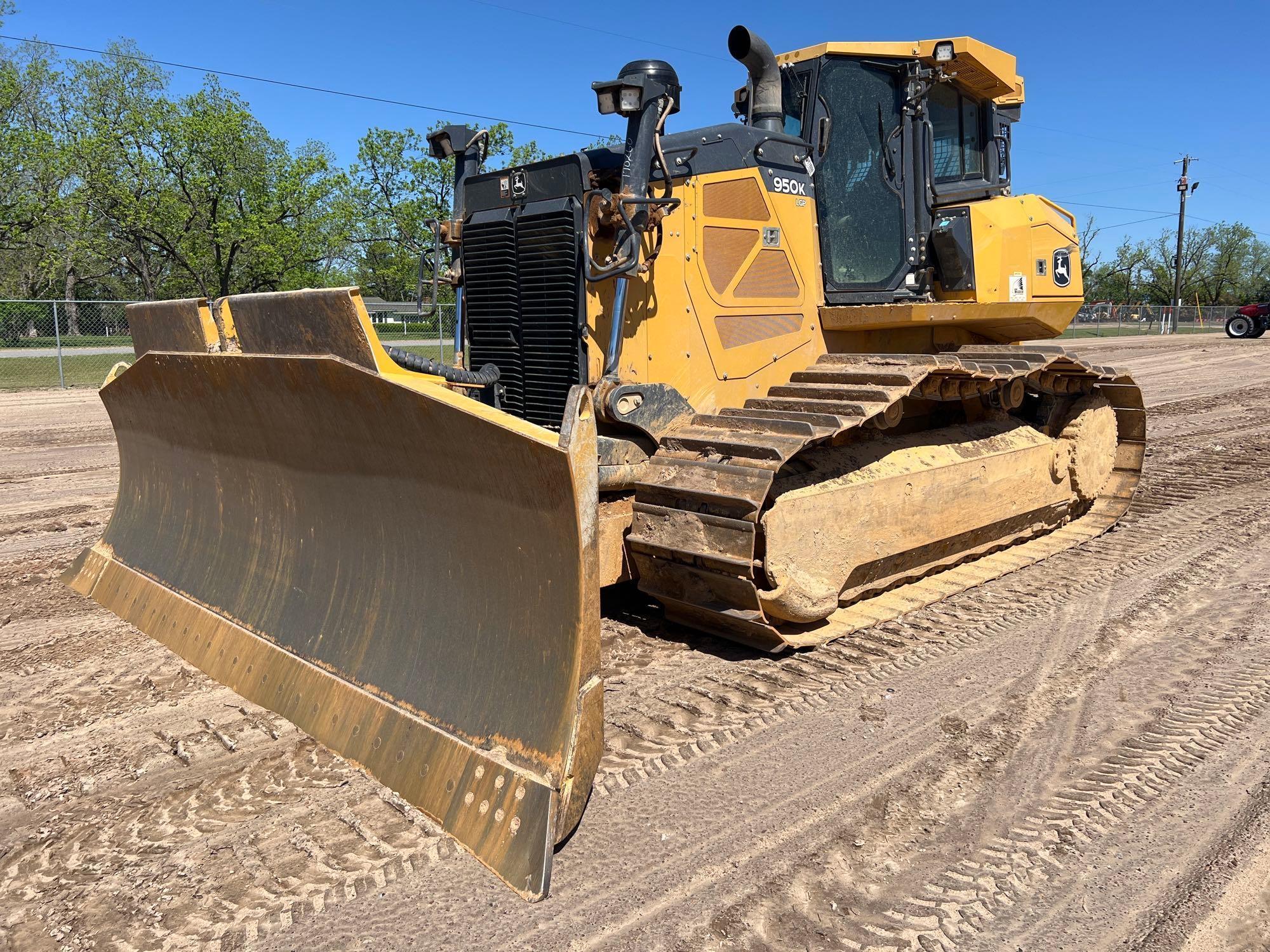 2019 JOHN DEERE 950K LGP CRAWLER DOZER