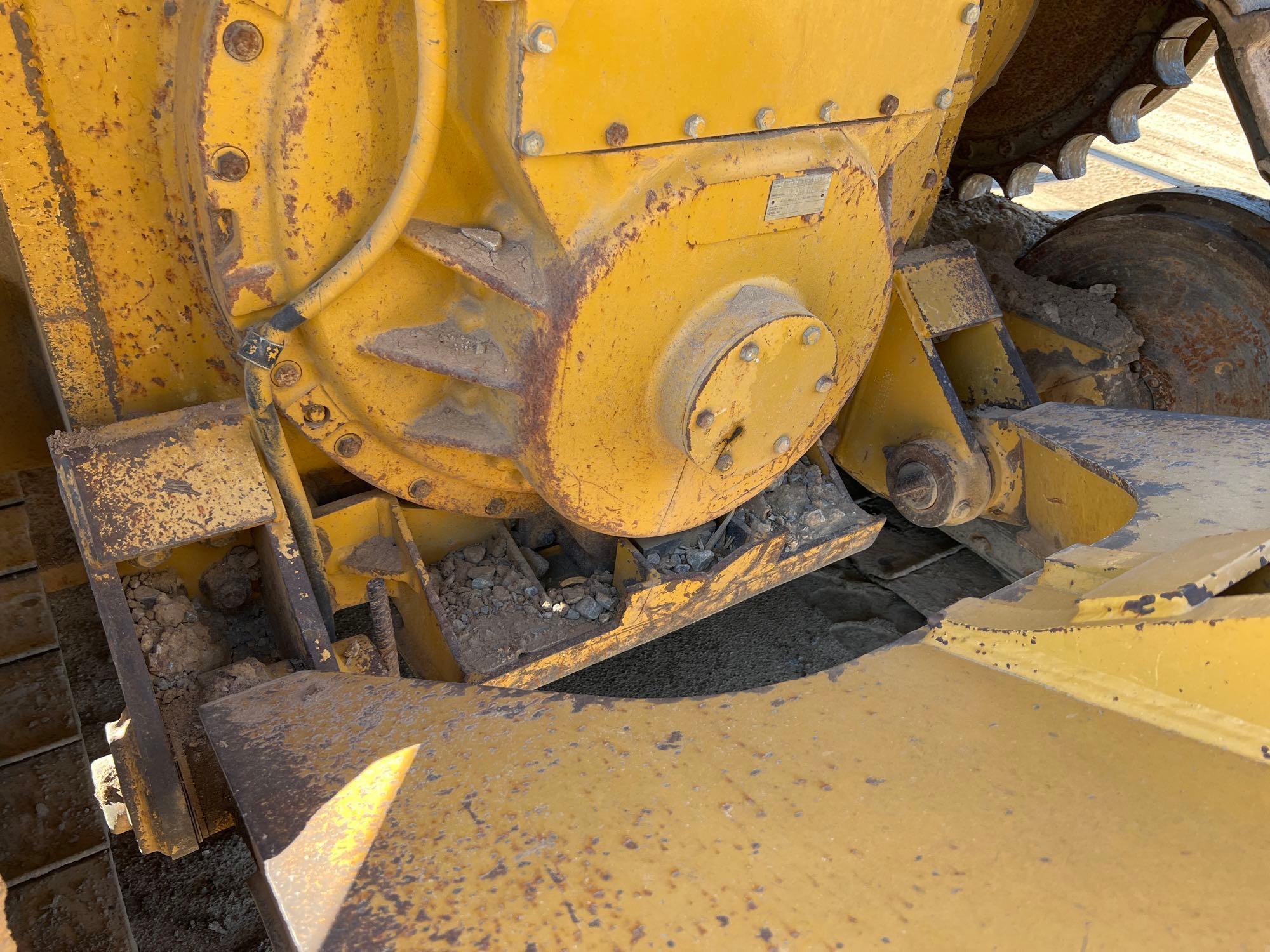 2011 CATERPILLAR D6T XL HI-TRACK CRAWLER DOZER