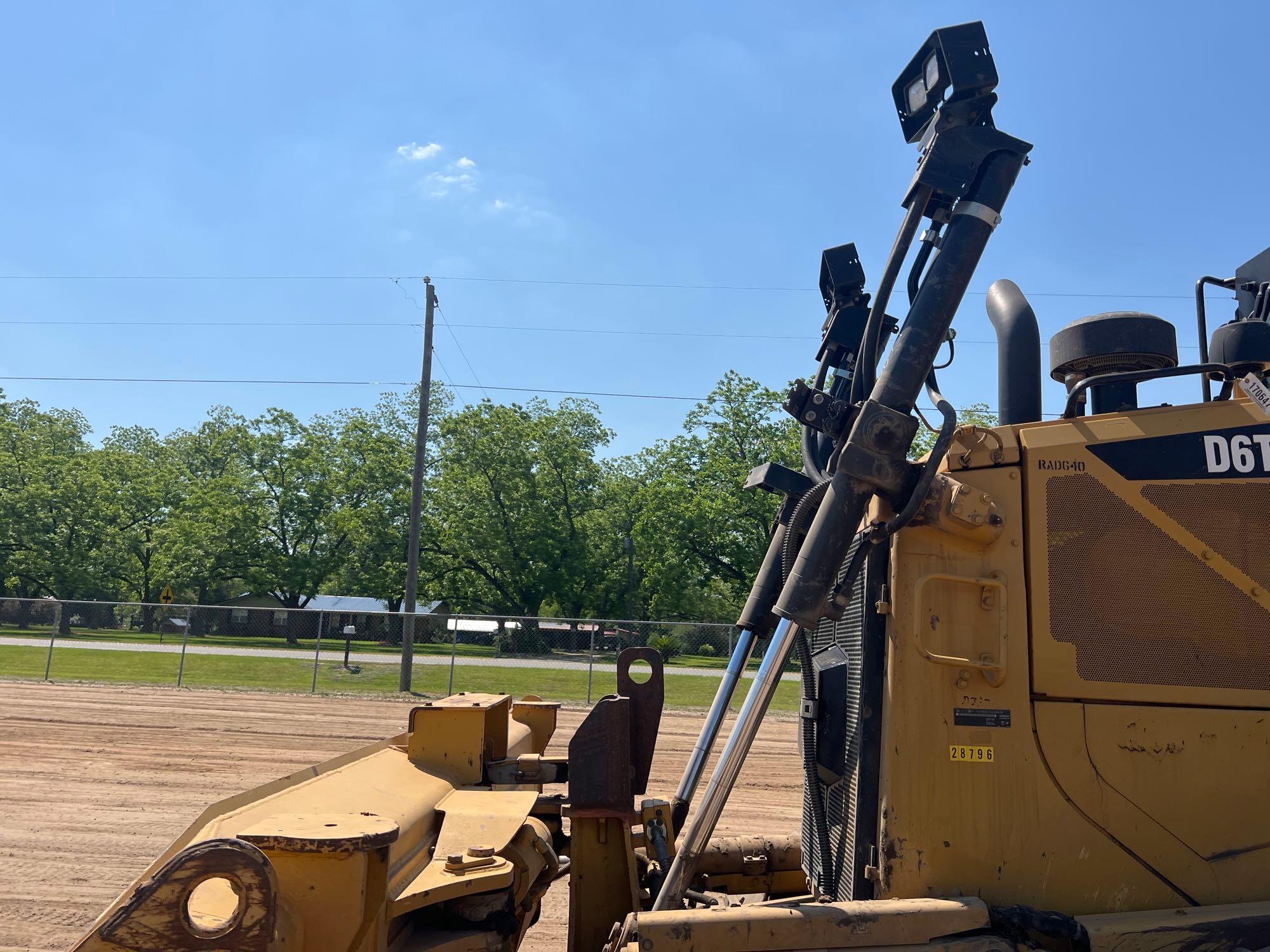 2015 CATERPILLAR D6T LGP HI-TRACK CRAWLER DOZER