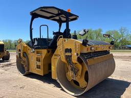 2016 CATERPILLAR CB66B DBL DRUM ROLLER