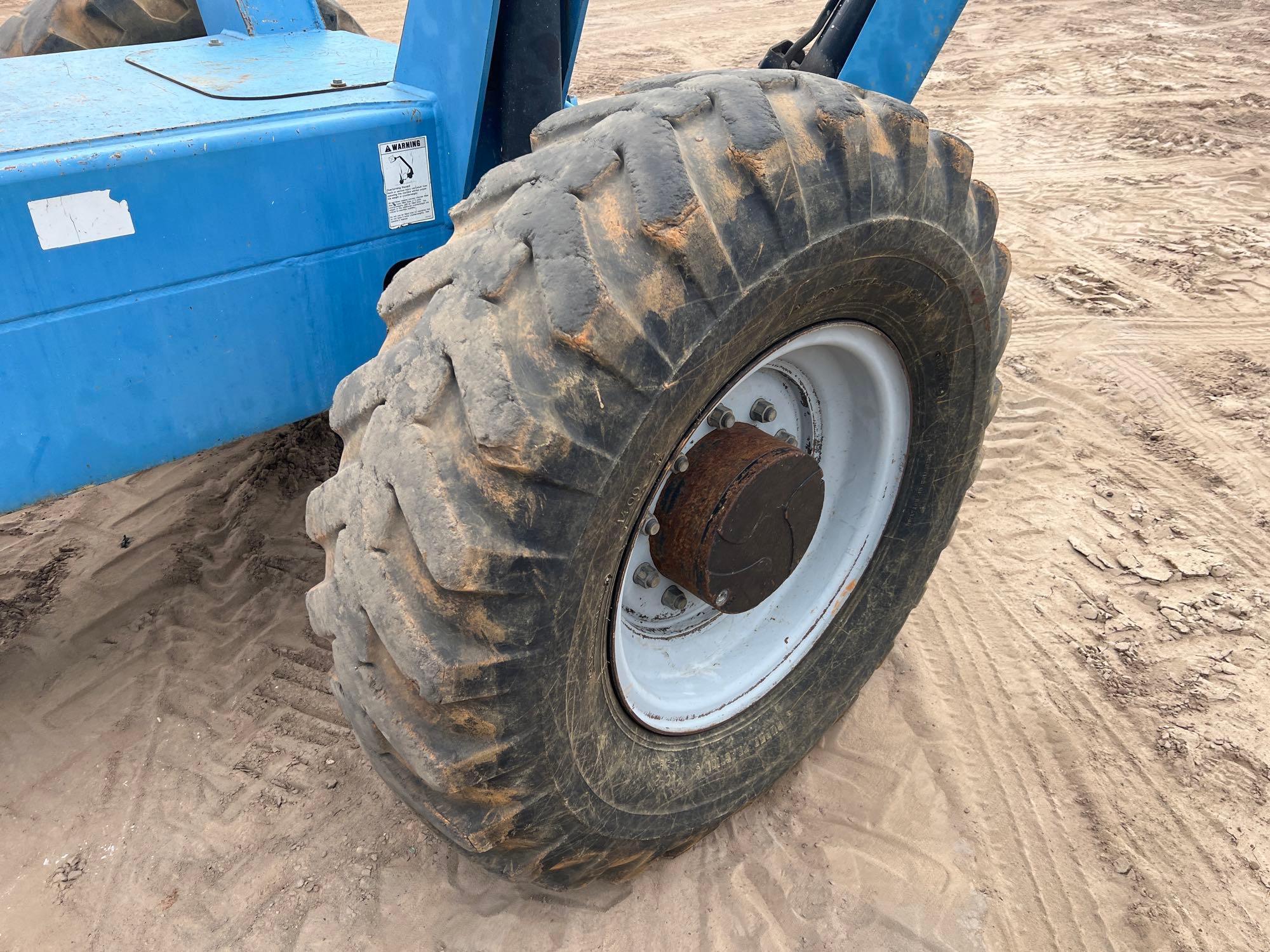 2007 GENIE GTH1056 TELESCOPIC FORKLIFT