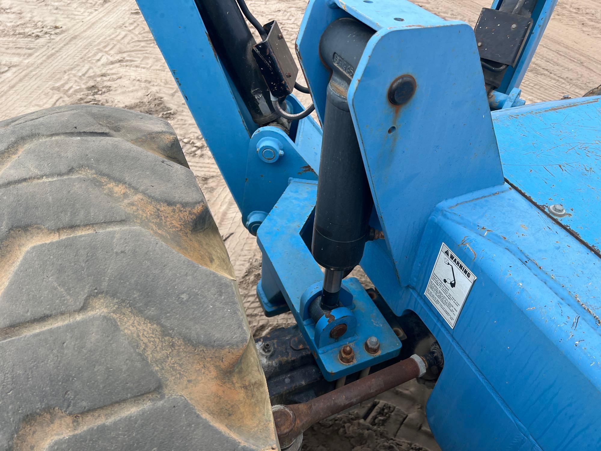 2007 GENIE GTH1056 TELESCOPIC FORKLIFT