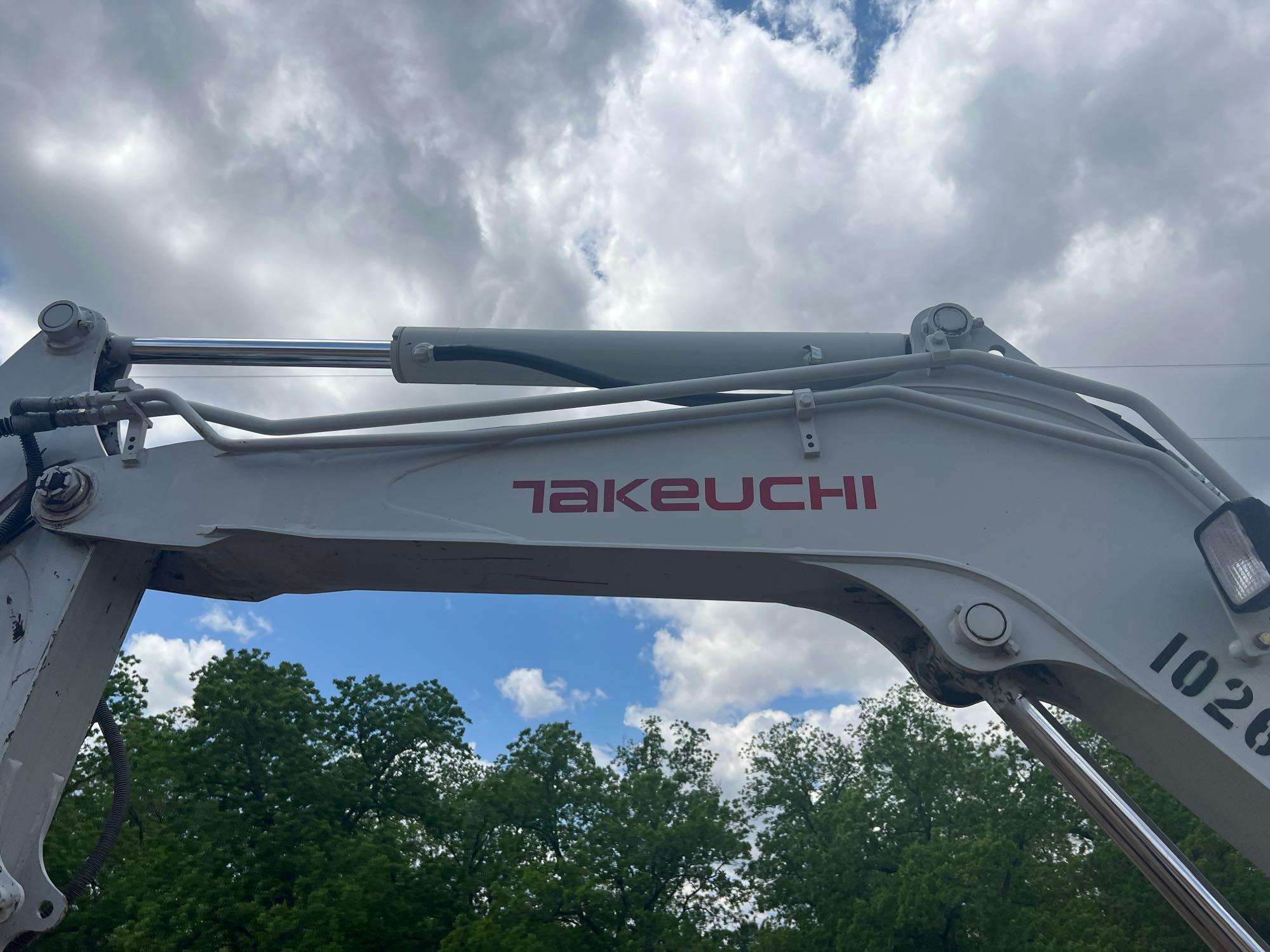 2018 TAKEUCHI TB260 EXCAVATOR