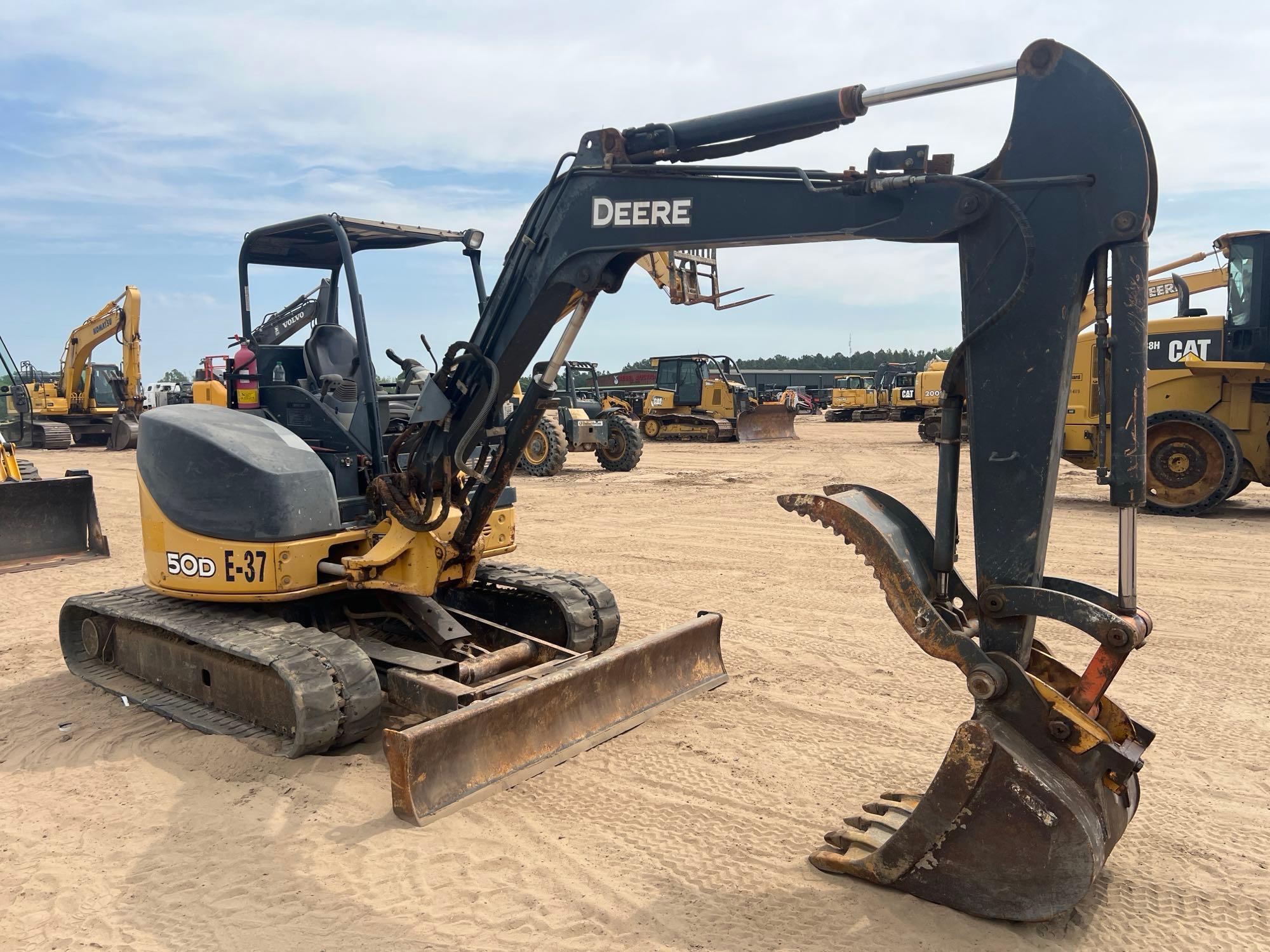 2013 JOHN DEERE 50D EXCAVATOR