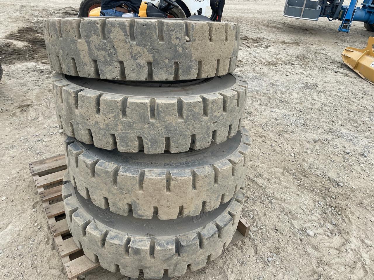 CL403S Industrial Tires