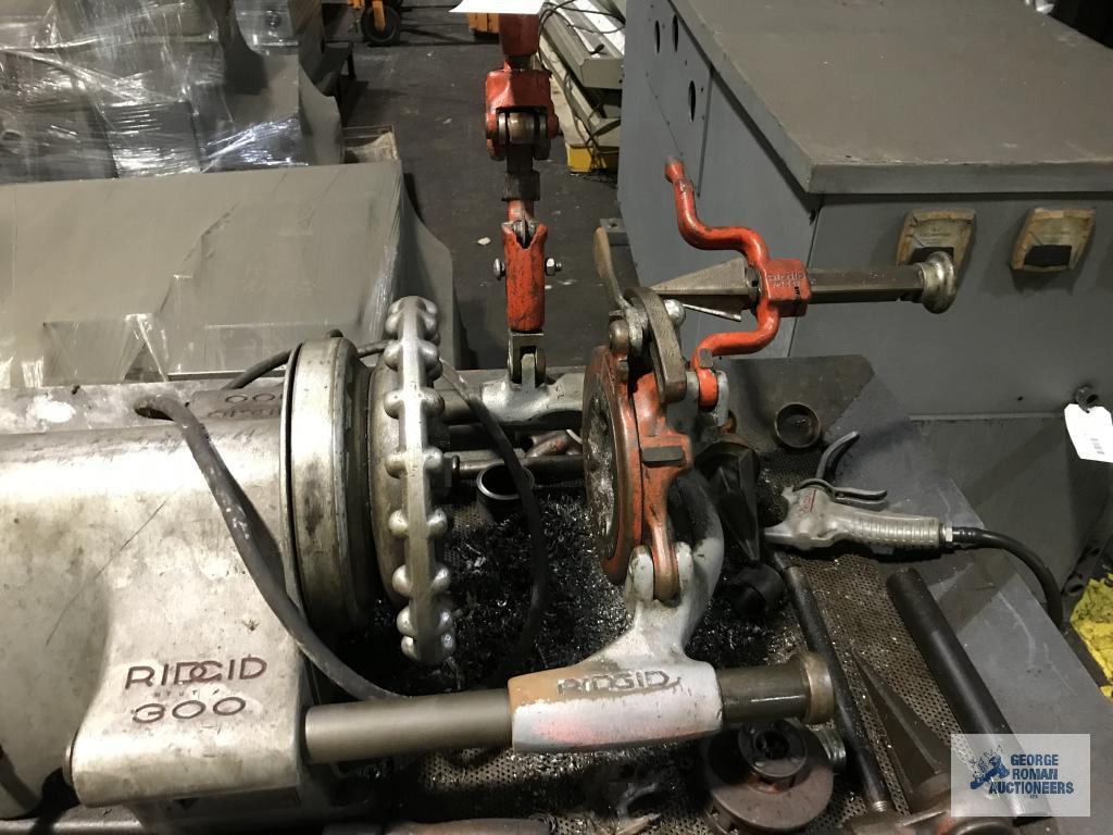 RIDGID MODEL 300 PIPE THREADER