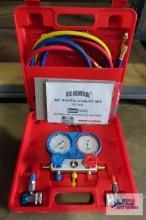 US general AC manifold gauge set with case