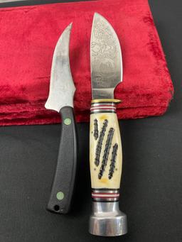 Pair of Fixed Blade Knives, Schrade Sharpfinger Knife & North American Hunting Club engraved Knife