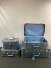4 pcs Vintage Matching Starline Navy Blue Vinyl Ladies' Luggage Stacking Suitcases. See pics.