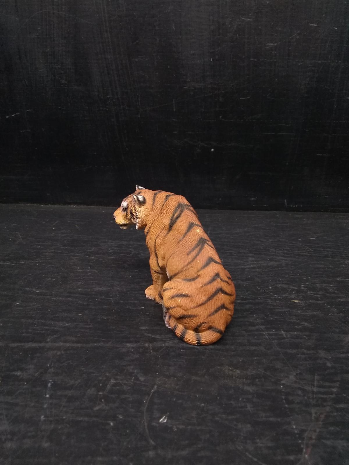 Resin Tiger Figure