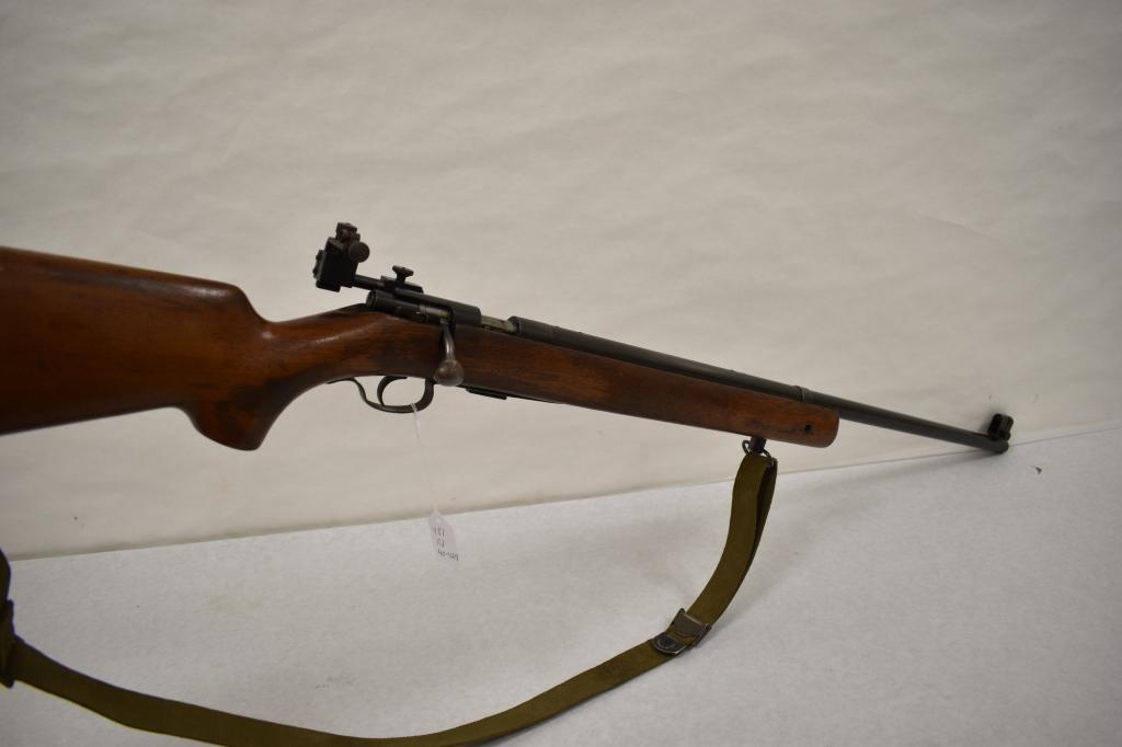 Gun. Winchester Model 75 Target 22 cal Rifle