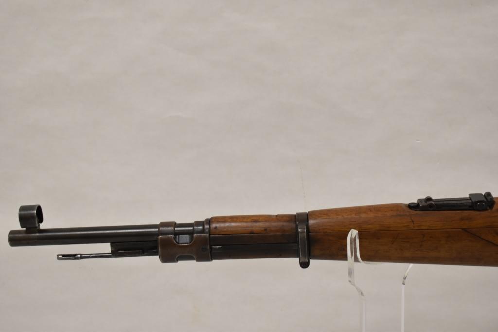Gun. Mauser G33/40 7.92x57mm Rifle