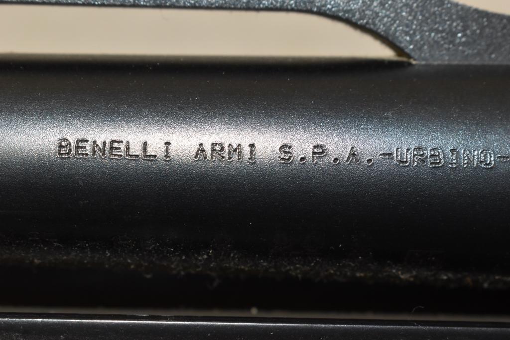 Gun. Benelli Nova 12 ga Shotgun