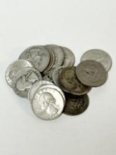 LOT OF 20 SILVER QUARTERS