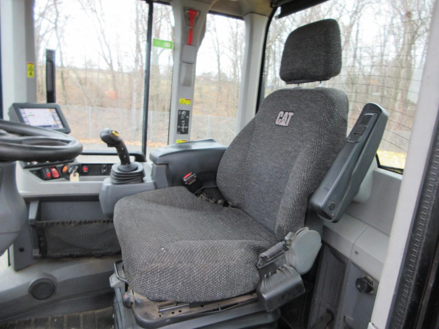 2018 Caterpillar 938M Rubber Tire Wheel Loader