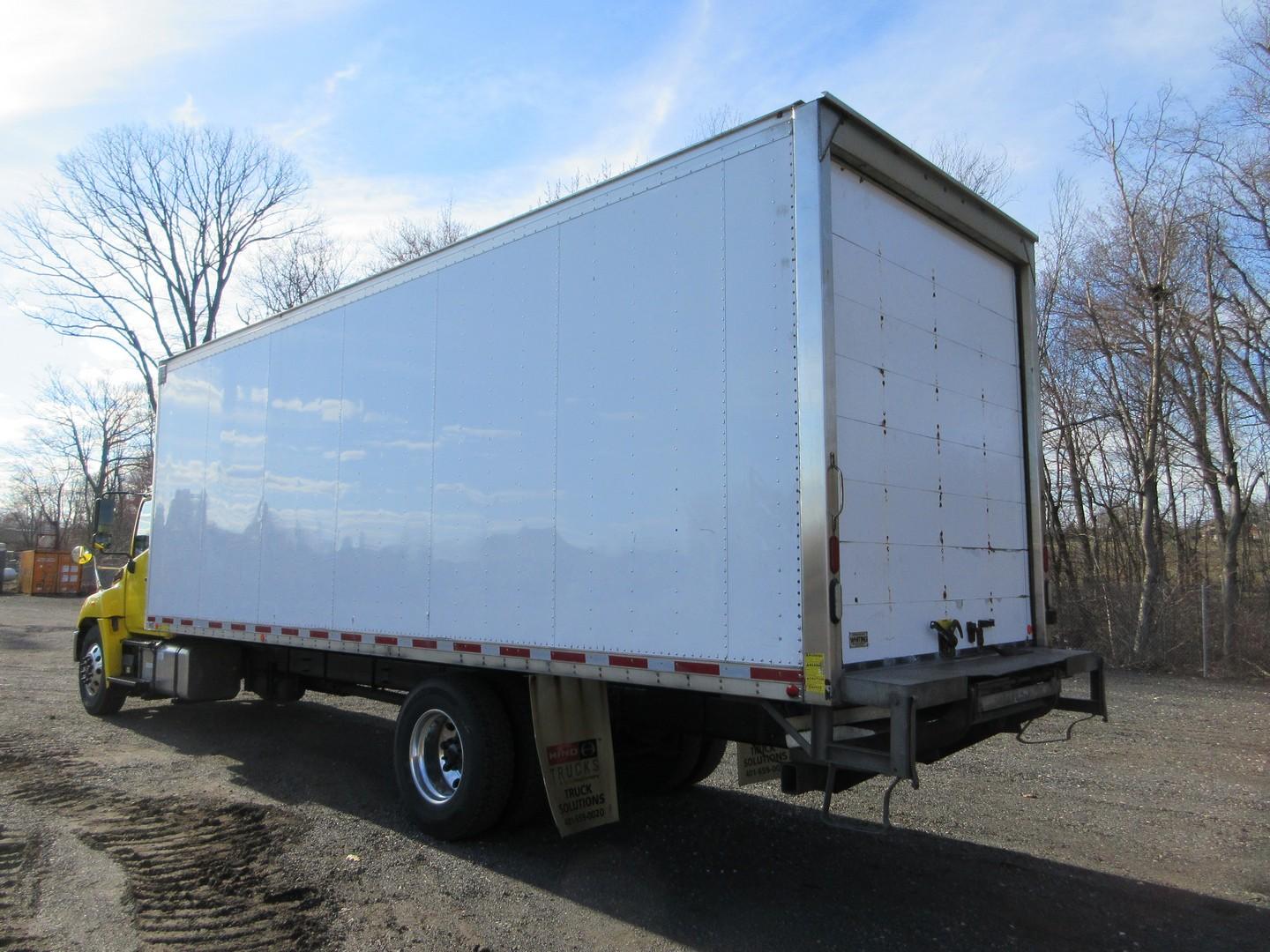 2016 Hino S/A Box Truck