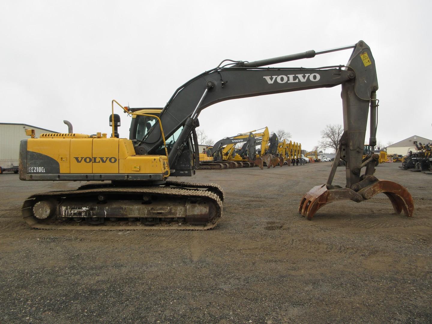 2009 Volvo EC210CL Hydraulic Excavator