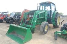 JD 7220 2WD C/A W/ LDR AND BUCKET