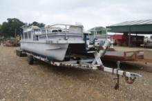 20FT LOWE PONTOON BOAT W/ 60HP MERCURY MOTOR