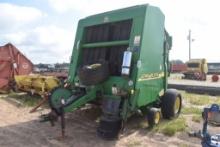 JD 567 ROUND BALER W/ SHAFT AND MONITOR