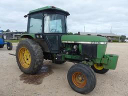 JOHN DEERE 2355 TRACTOR