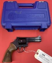 Smith & Wesson 586-8 .357 Mag Revolver