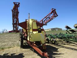 1684. 366-786, HARDI 1000 NAVIGATOR CROP SPRAYER, 80 FT. BOOMS, 3 BODY NOZZ