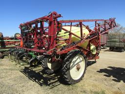 1684. 366-786, HARDI 1000 NAVIGATOR CROP SPRAYER, 80 FT. BOOMS, 3 BODY NOZZ