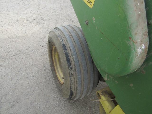 1806. 305-839, JOHN DEERE 336 BALER WITH EJECTOR, TAX / SIGN ST3