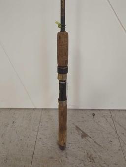 Cabela's 6' fish Eagle graphite fishing rod. Line weight: 6-12 lb Lure weight: 1/4-5/8oz Comes as is