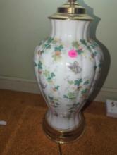 (DEN) PORCELAIN CHINESE STYLE BUTTERFLY LAMP WITH ROUND BASE, NO LAMP SHADE, APPROXIMATE DIMENSIONS