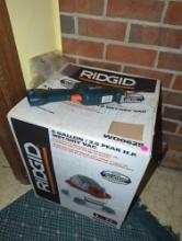 (LDR) LOT OF 2 ITEMS TO INCLUDE SEALED NEW RIDGID 6 GALLON SHOP-VAC, INCLUDES USED BLACK AND DECKER