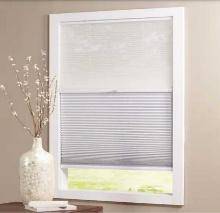Lot of Assorted Blinds Including Home Decorators Collection Parchment Cordless Light Filtering