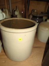 (GAR) LOT OF 4 ASSORTED STYLES AND SIZES OF CROCKS AND WHISKEY STYLE JUGS, WHAT YOU SEE IN PHOTOS IS