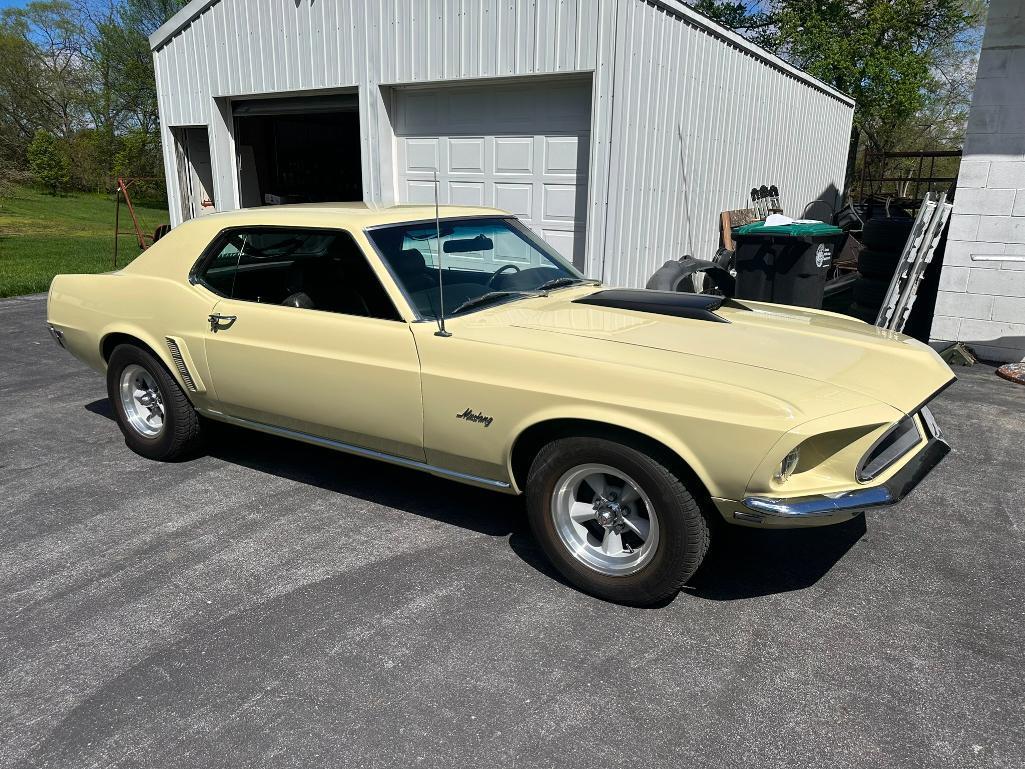 1969 Ford Mustang 2-Door Hardtop Coupe - Survivor Classic - 9L01I102448