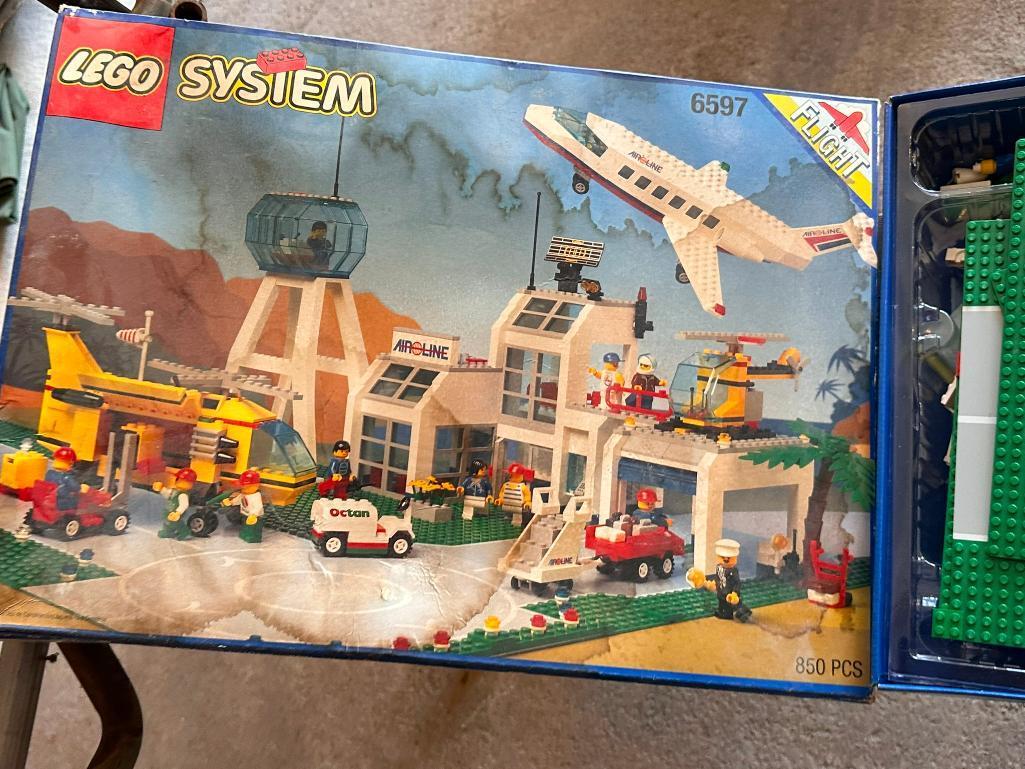 Lego System Airport and Hanger, No. 6597
