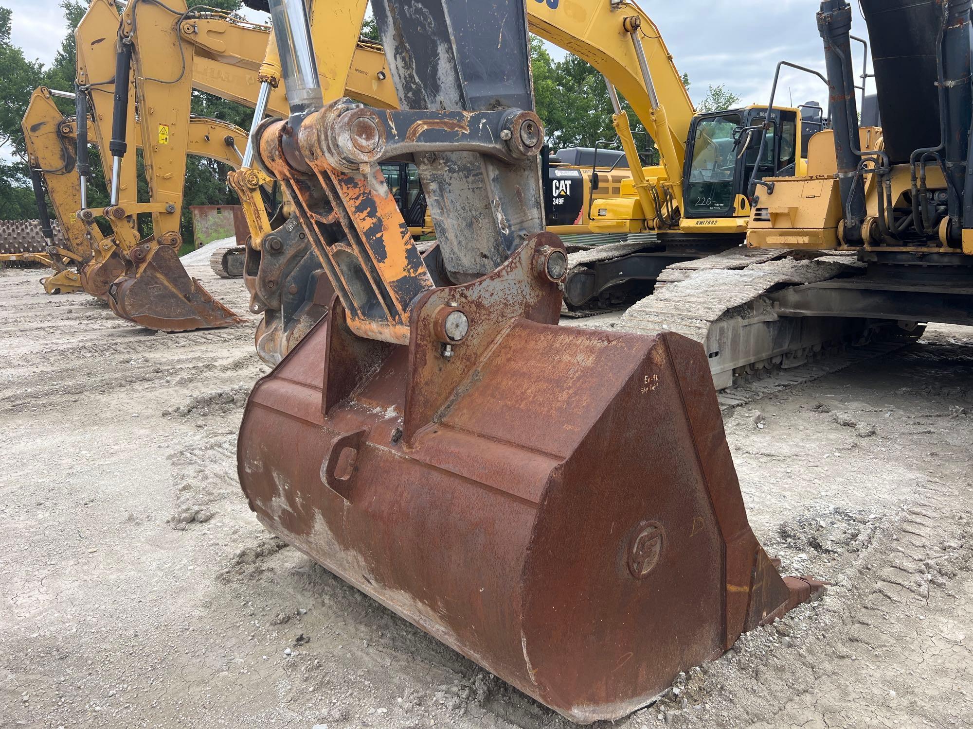 2011 JOHN DEERE 470G LC HYDRAULIC EXCAVATOR SN:1FF470GXVBE470116 powered by John Deere PSS 6135