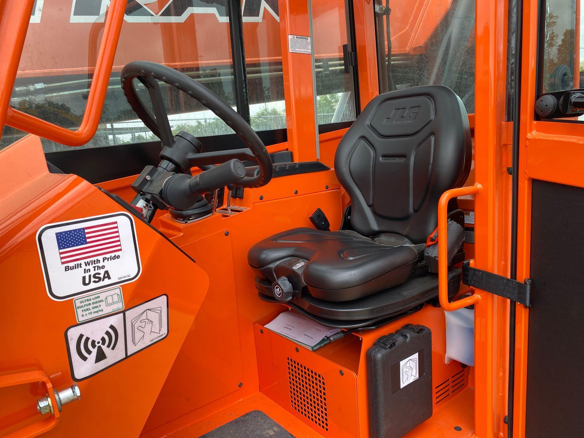 NEW UNUSED SKYTRAK 10042 TELESCOPIC FORKLIFT SN-129481 4x4, powered by diesel engine, 74hp, equipped