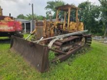 DRESSER TD15ELGP CRAWLER TRACTOR powered by diesel engine, equipped with OROPS, Straight blade w/