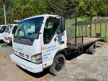 2007 ISUZU NPR 4000 SERIES FLATBED TRUCK VN:4KLC4B1U87J802170 powered by GM gas engine, equipped