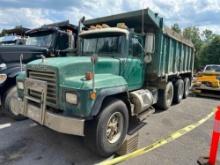 MACK RD688S DUMP TRUCK VN:42279 powered by Mack E7 diesel engine, 400hp, equipped with 8LL