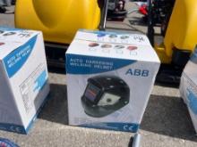 NEW AUTO DARKENING WELDING HELMET NEW SUPPORT EQUIPMENT