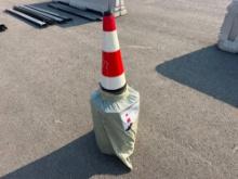 NEW (20) PACK SAFETY CONES NEW SUPPORT EQUIPMENT 15in.X 27in.