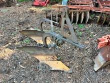 2-CHISEL PLOW TRACTOR ATTACHMENT