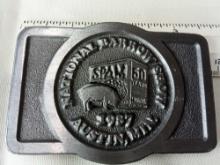 BELT BUCKLE NATIONAL BARROW SHOW AUSTIN MN 1987 LIMITED EDITION #1OF 100 DIST BY HOWE ADV