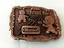 BELT BUCKLE HORMEL "FORWARD PASS" FEED PRODUCTS 1891-1991 NO LIMITED EDITION NUMBER