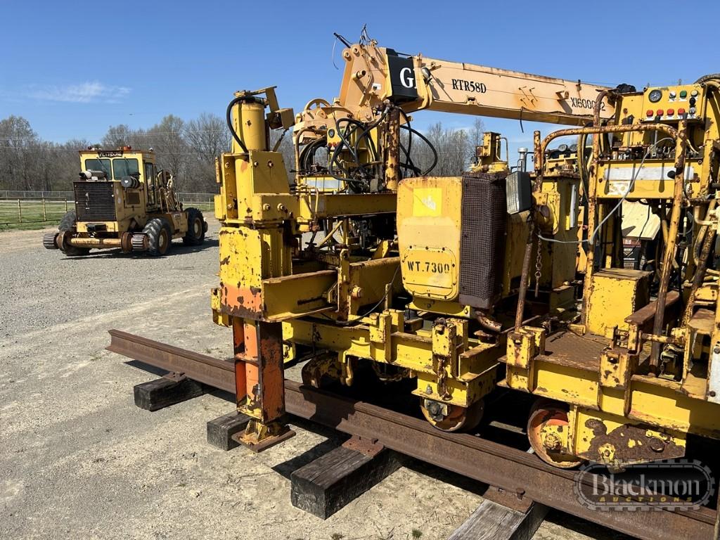 GEISMAR RAIL LIFTER, 1,117 Hours on Meter  LOCATED ON BLACKMON YARD AT 425