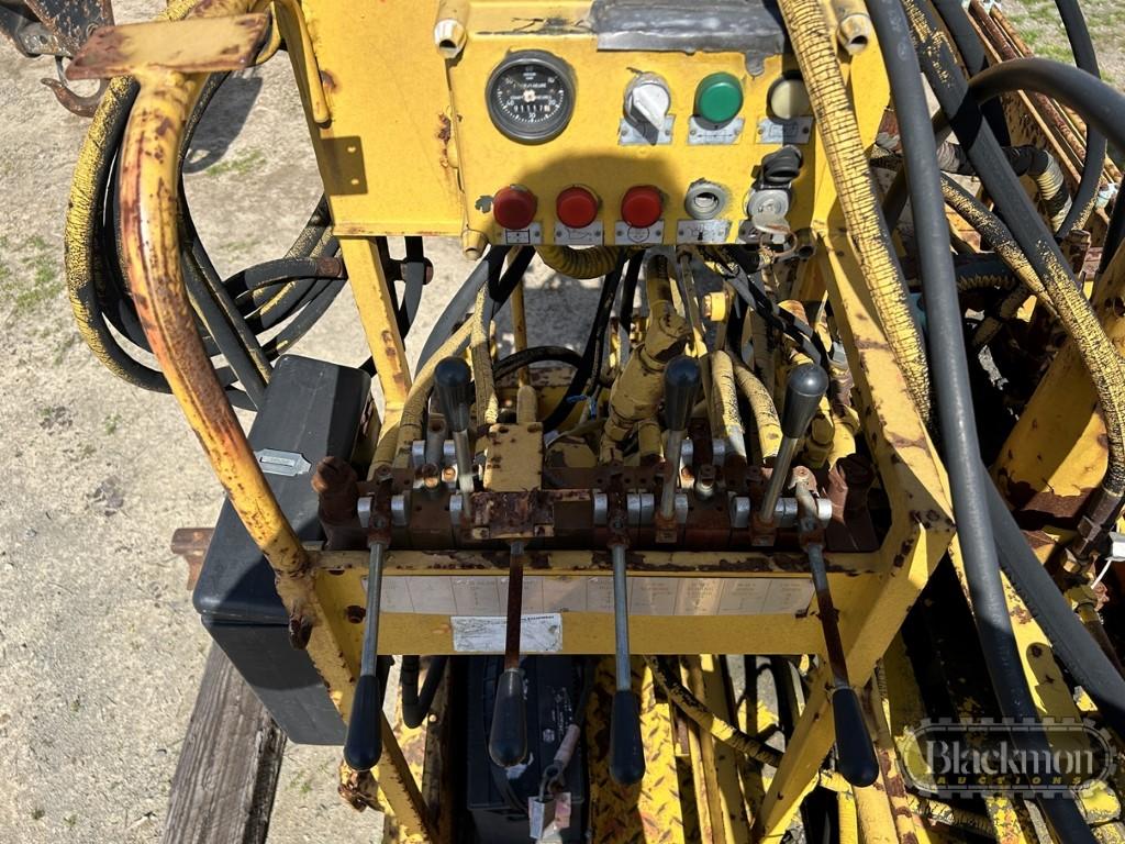 GEISMAR RAIL LIFTER, 1,117 Hours on Meter  LOCATED ON BLACKMON YARD AT 425