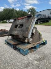 ROTATOR...16,000LBS CAP CLAMP ATTACHMENT MODEL QTL-TSC-16, APPROX 42in WIDE