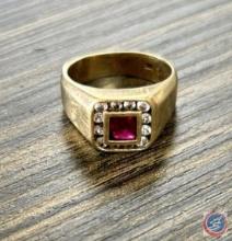 10K gold men's ring with ruby and diamonds